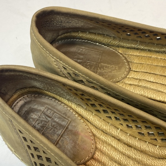 Frye Lee A Line Tan Perforated Espadrille Moccasin - Picture 5 of 8